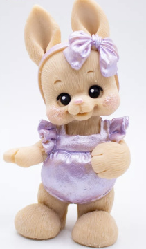 Фигурка из шоколадной глазури Зайка в штанишках