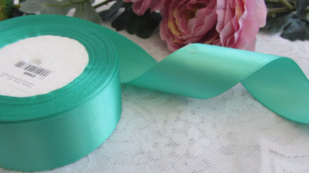 Лента атласная 2,5 см 25 ярдов мятная