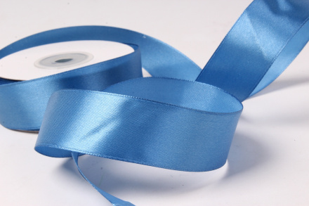 Лента атласная 2,5 см 25 ярдов синяя 096