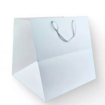 Пакет подарочный "Белый", 30*30*30см