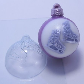 Шар Коньки ажурные, форма пластиковая