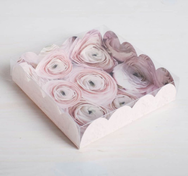 Коробка с пластиковой крышкой «Цветы», 13 х 13 х 3 см