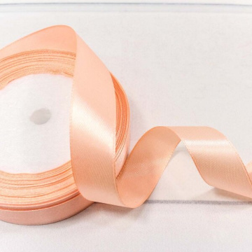 Лента атласная 2,5 см 25 ярдов персиковая