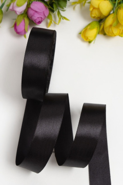 Лента атласная 2,5 см 25 ярдов чёрная 39