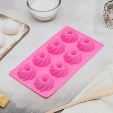 Форма для выпечки «Немецкий кекс. Вихрь», силикон, 28,5×17 см, 8 ячеек